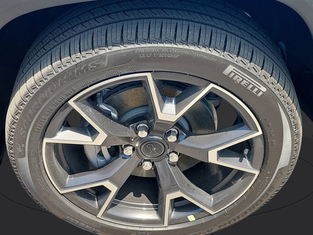 New 2026 Jeep Cherokee Overland AWD/4WD image 9