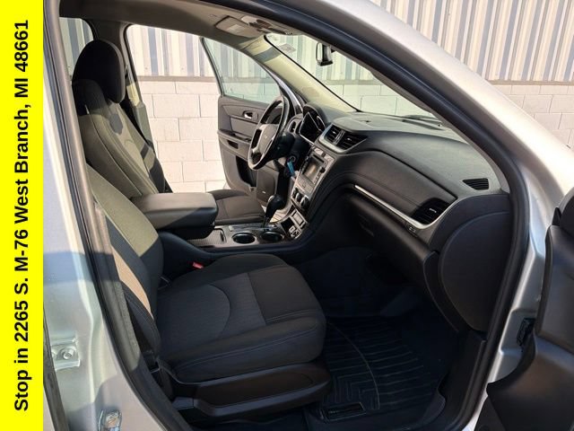 Used 2017 Chevrolet Traverse LT FWD image 23