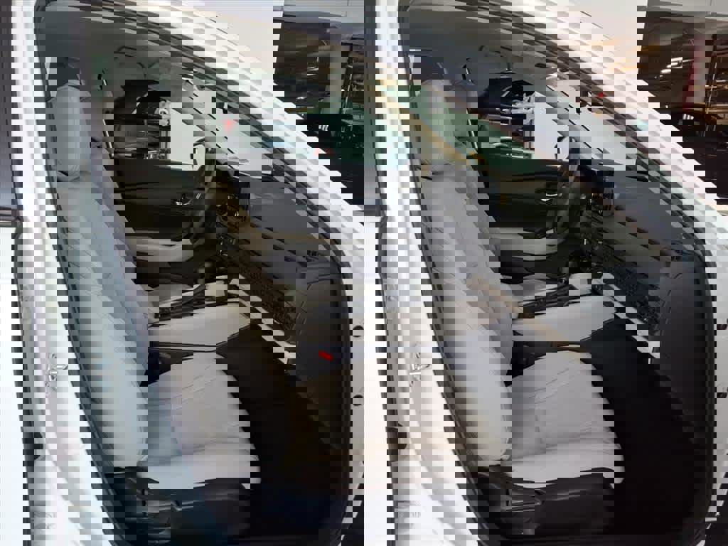 Used 2024 Honda Accord LX image 19