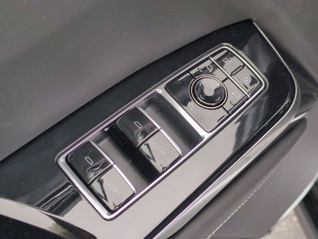 New 2026 Cadillac Escalade ESV Platinum Luxury AWD/4WD image 24