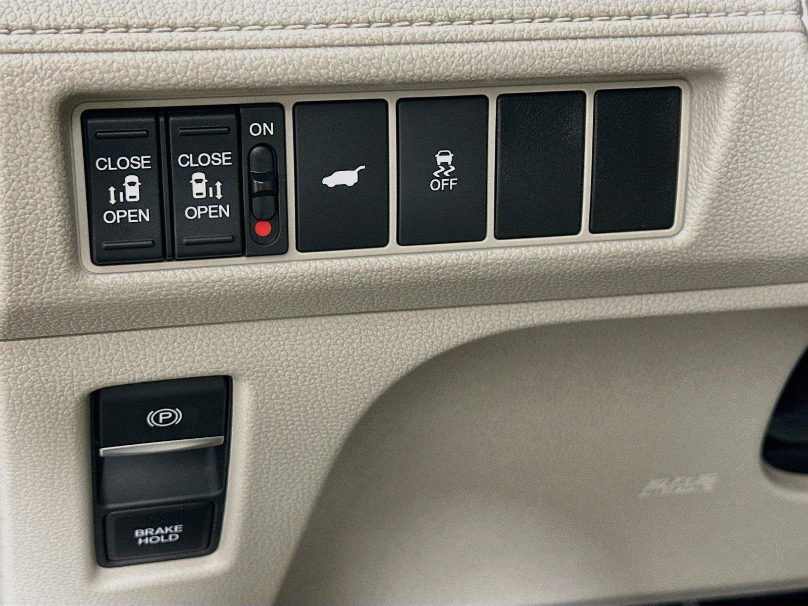 Certified 2025 Honda Odyssey EX-L image 14