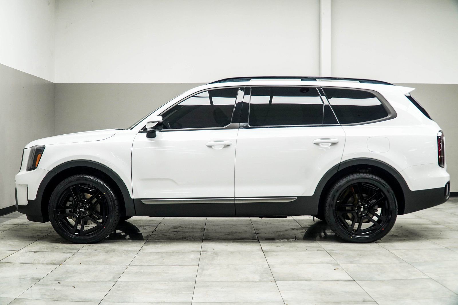 Used 2023 Kia Telluride SX Prestige X-Line image 8