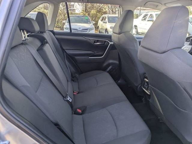 Used 2024 Toyota RAV4 XLE image 29