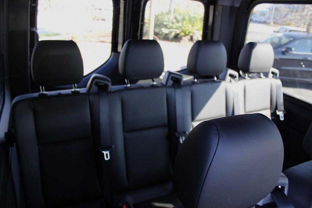 New 2025 Mercedes-Benz Sprinter 2500 image 38