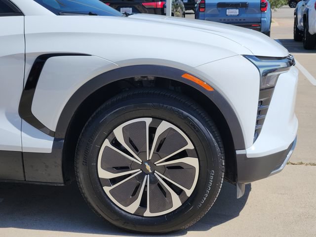 Used 2025 Chevrolet Blazer EV LT FWD image 6