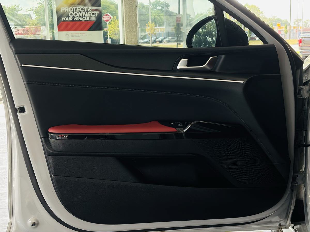 Used 2026 Kia K5 GT-Line w/ GT-Line Red Interior Package AWD/4WD image 32