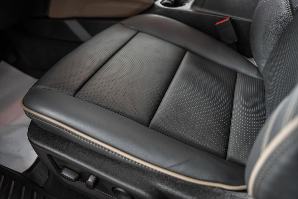 Used 2026 GMC Canyon Denali image 36