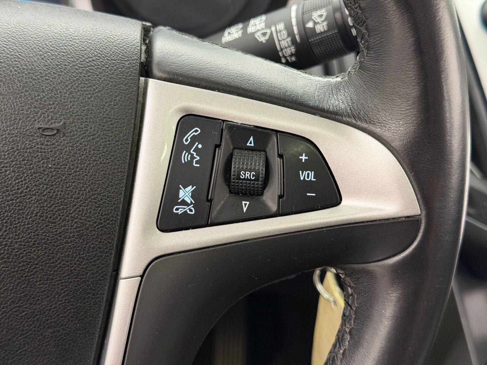 Used 2016 Chevrolet Equinox LTZ w/ Enhanced Convenience Package AWD/4WD image 22