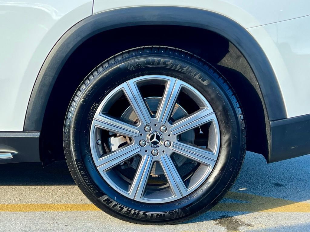 Certified 2022 Mercedes-Benz GLS 450 4MATIC image 11