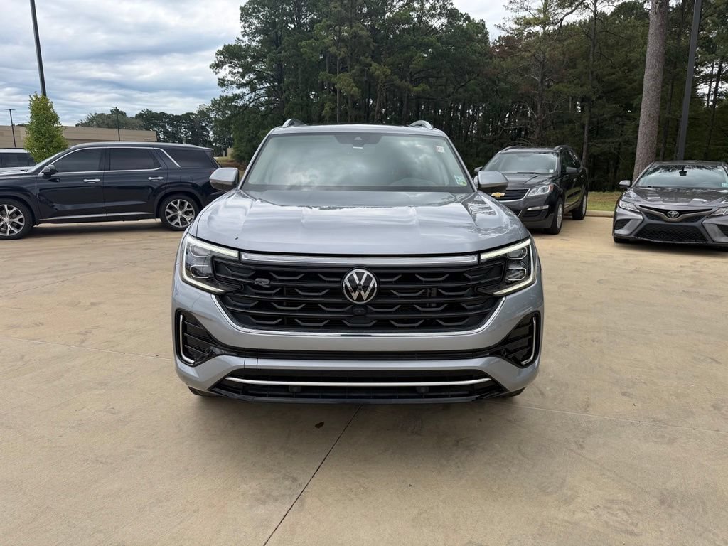 Used 2024 Volkswagen Atlas SEL Premium R-Line AWD/4WD image 8