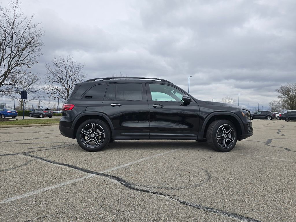 New 2026 Mercedes-Benz GLB 250 4MATIC image 17