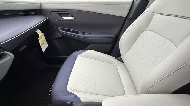 New 2026 Nissan Leaf SV+ w/ Floor Mat Package (SV+) image 23