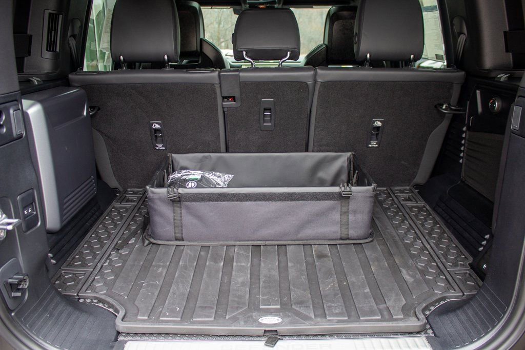 Used 2026 Land Rover Defender 110 image 24