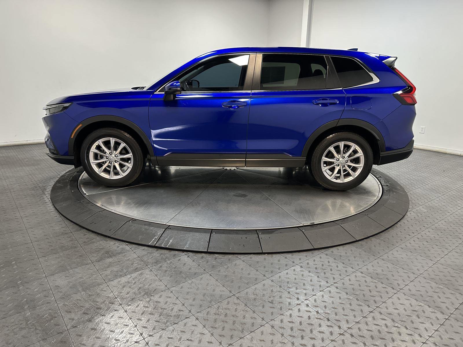 Used 2024 Honda CR-V EX-L image 8