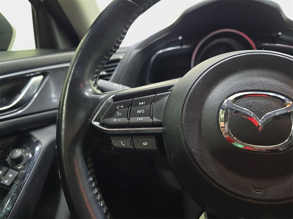 Used 2018 MAZDA MAZDA3 Grand Touring w/ Premium Equipment Package image 16