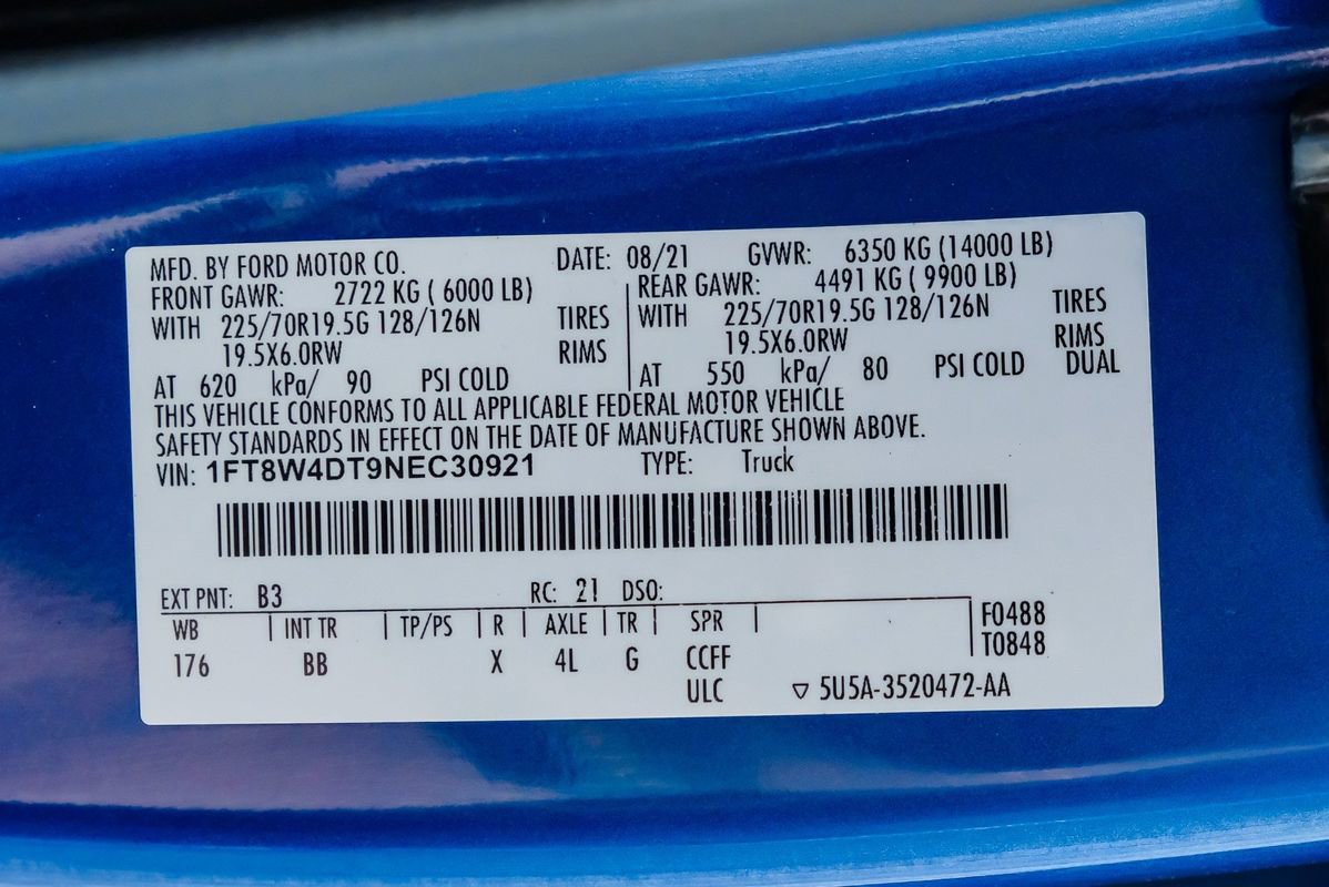 Used 2022 Ford F450 Platinum w/ FX4 Off-Road Package image 69