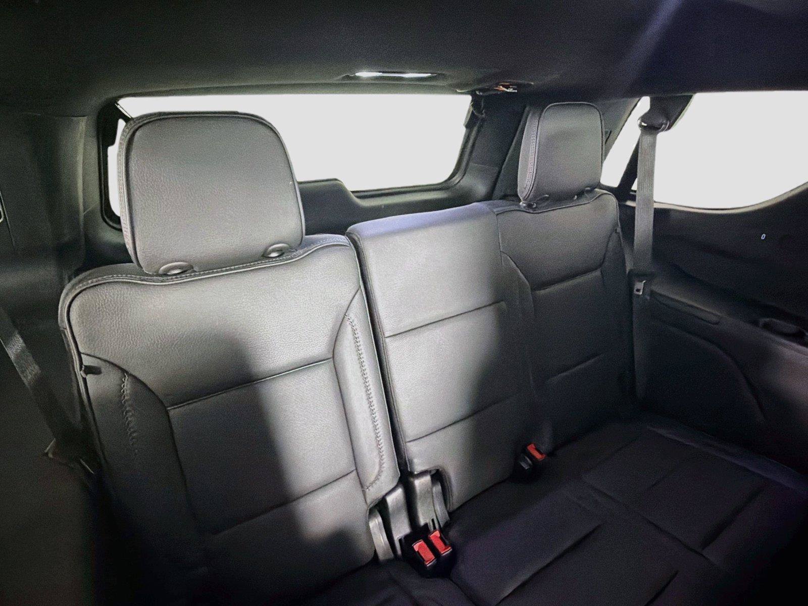 Used 2022 GMC Yukon Denali AWD/4WD image 28