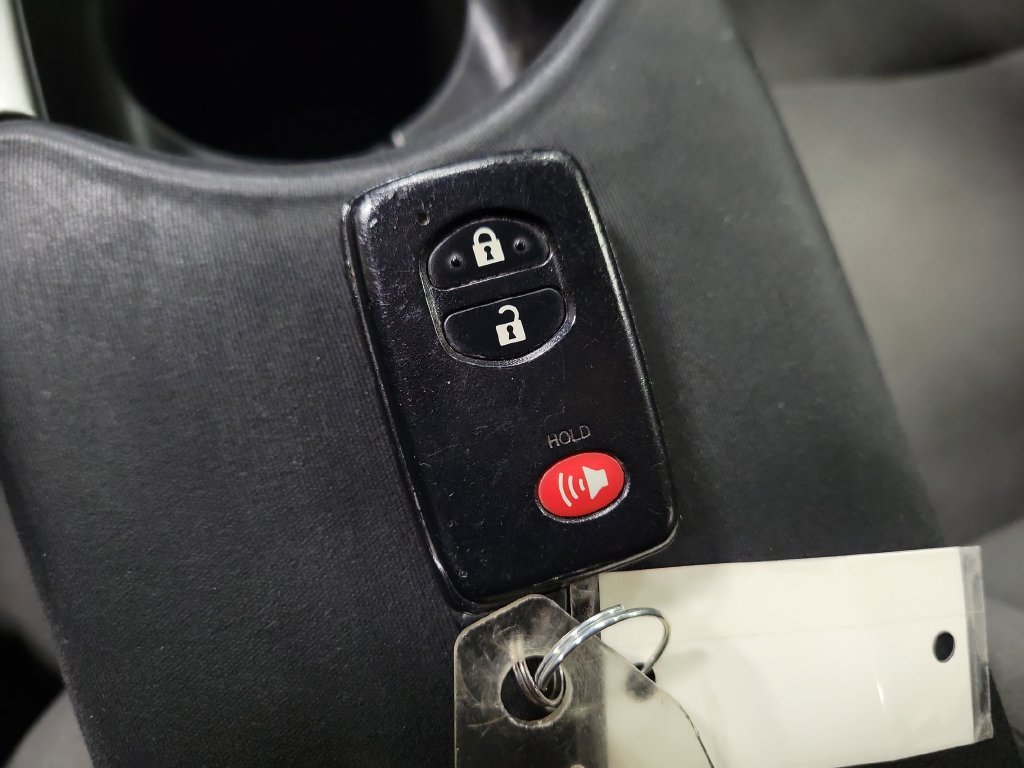 Used 2013 Toyota Prius Two FWD image 18