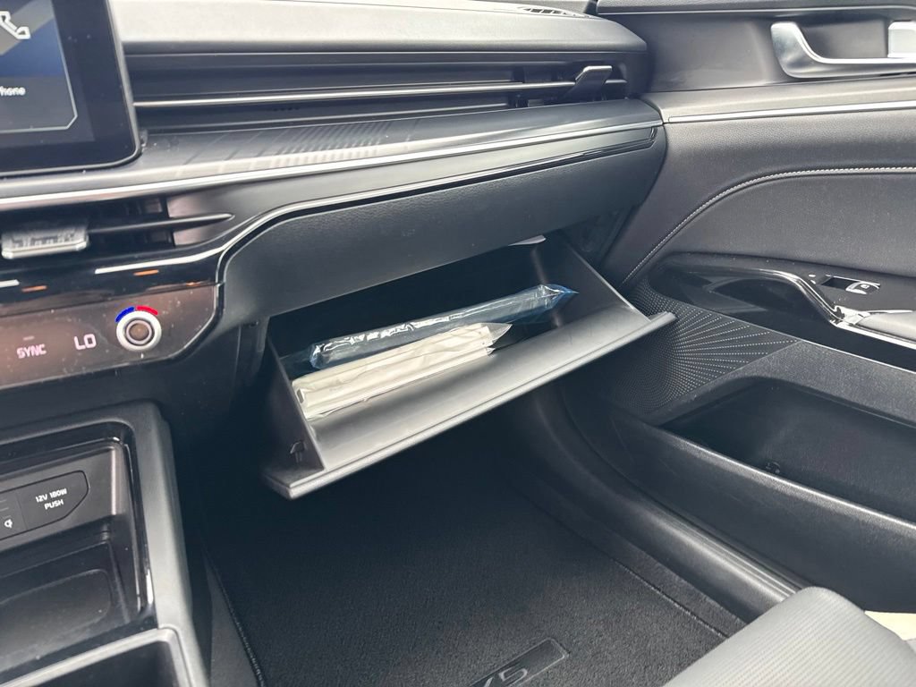 Used 2025 Kia K5 GT-Line AWD/4WD image 27