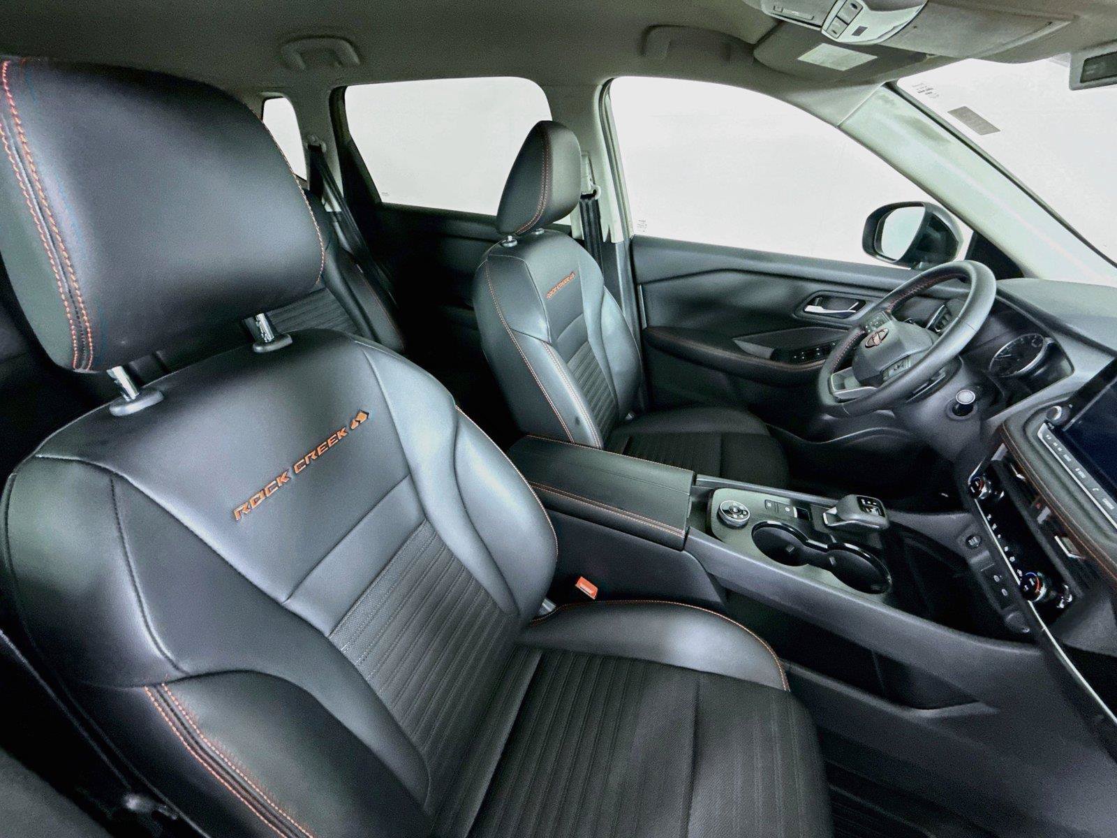 Used 2025 Nissan Rogue SV AWD/4WD image 27
