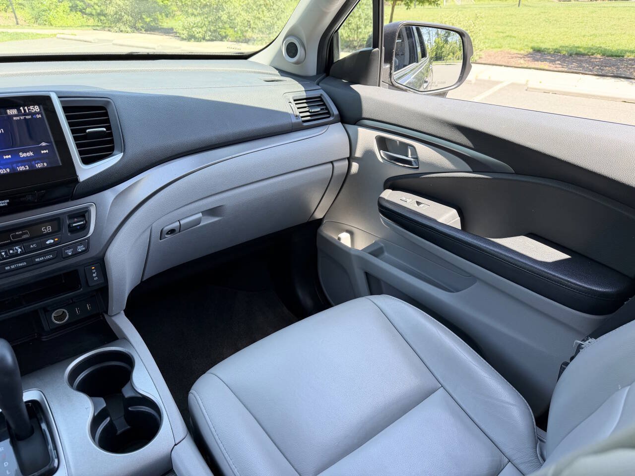 Used 2017 Honda Pilot EX-L image 23