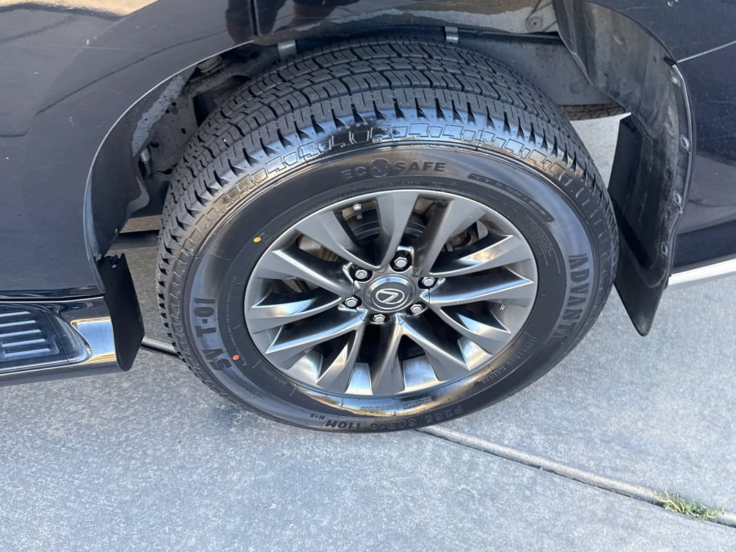 Used 2019 Lexus GX 460 Premium AWD/4WD image 11