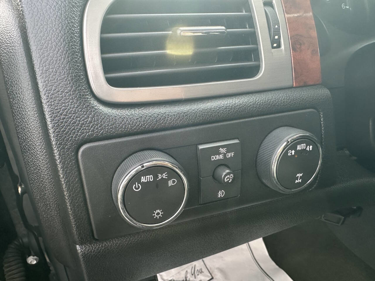 Used 2013 Chevrolet Tahoe LT image 24