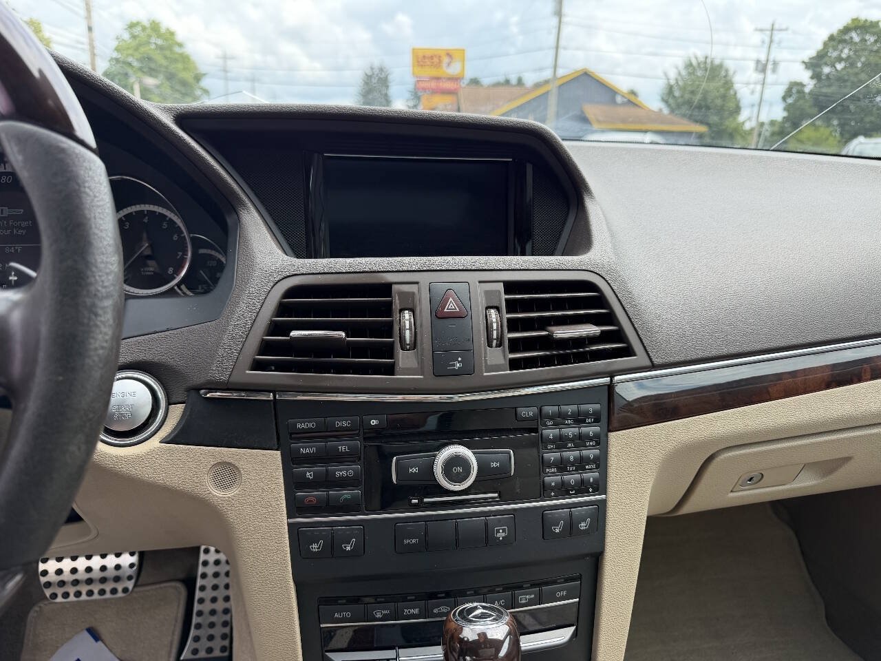 Used 2011 Mercedes-Benz E 550 Coupe image 14