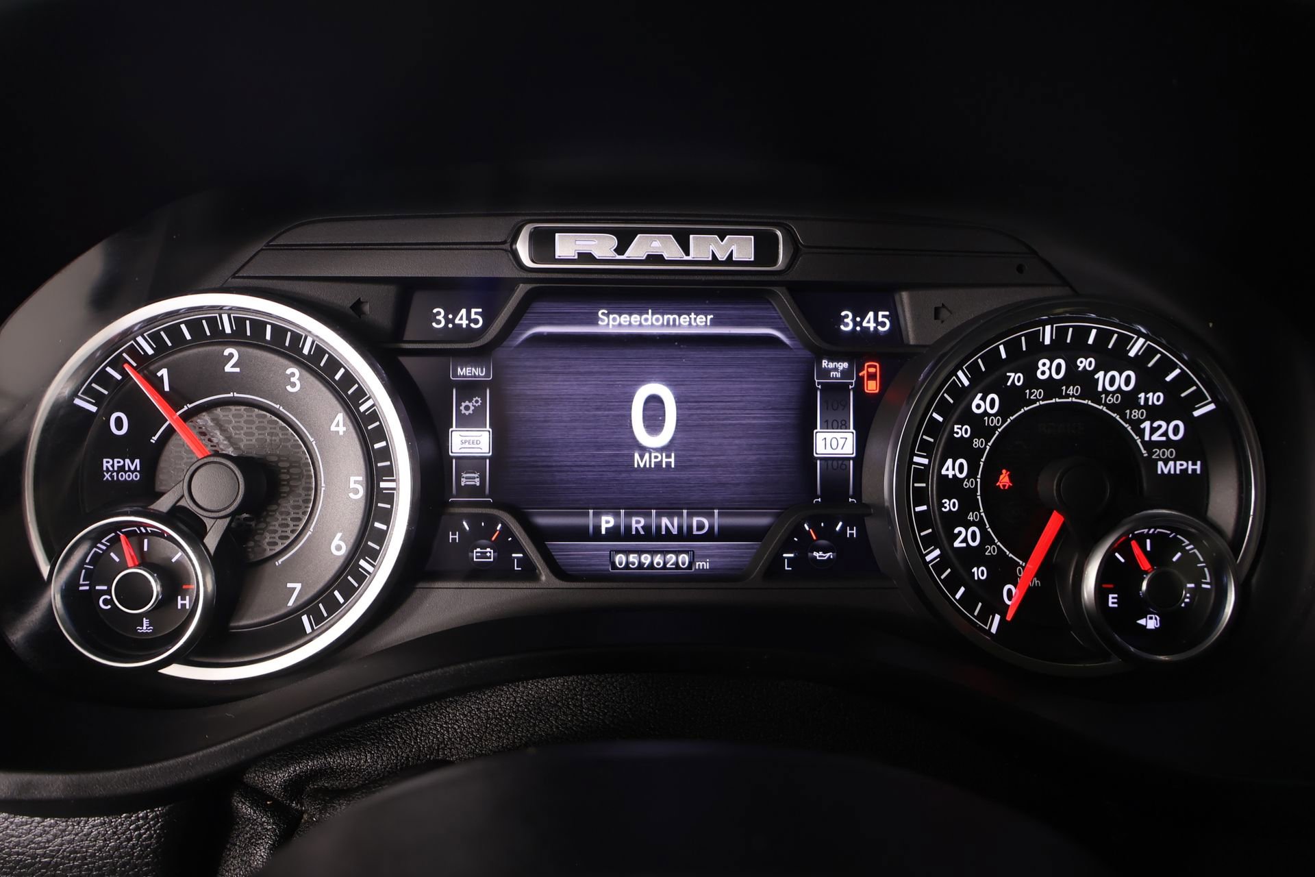 Used 2022 RAM 1500 Laramie AWD/4WD image 4
