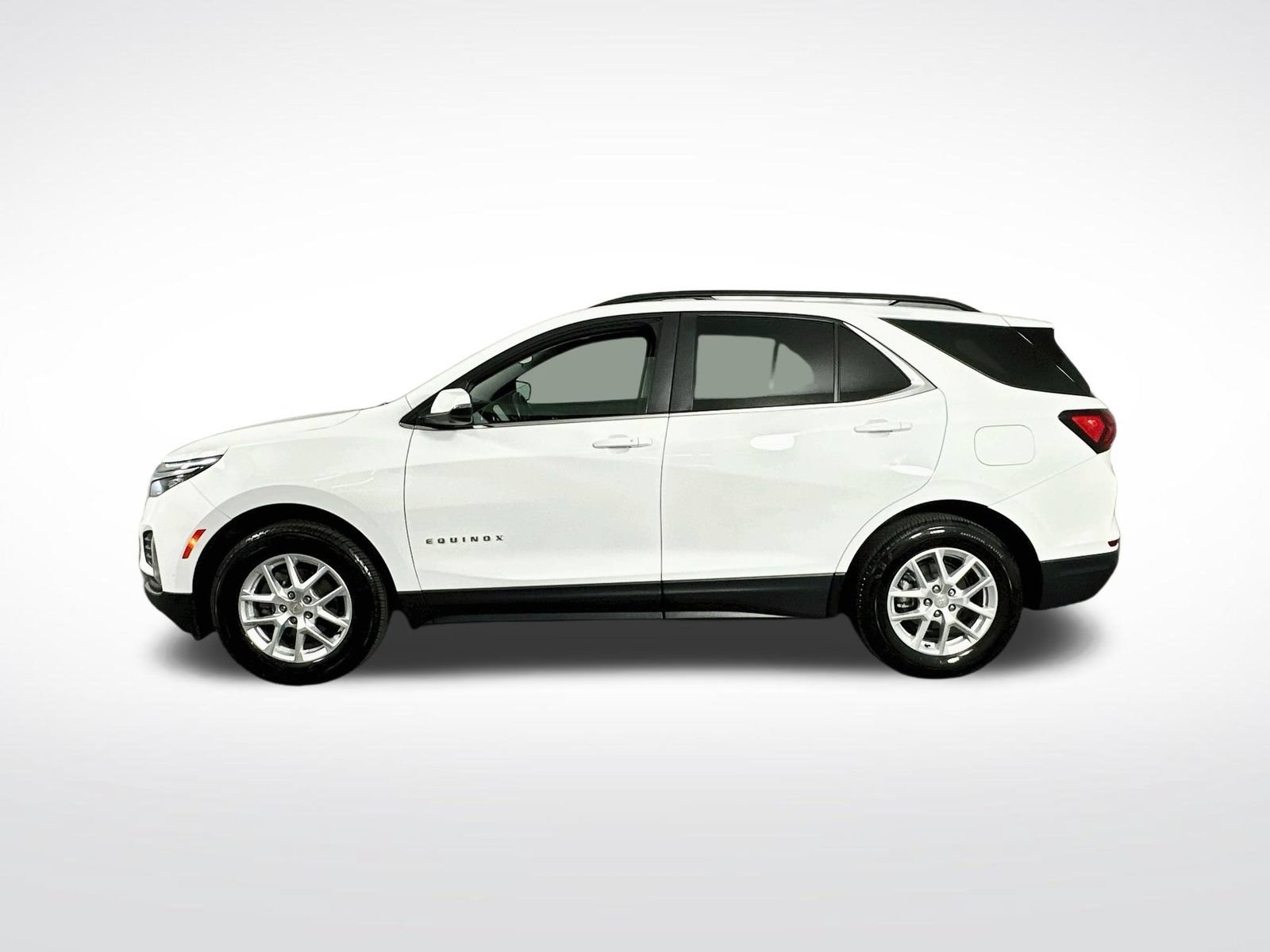 Used 2024 Chevrolet Equinox LT AWD/4WD image 5