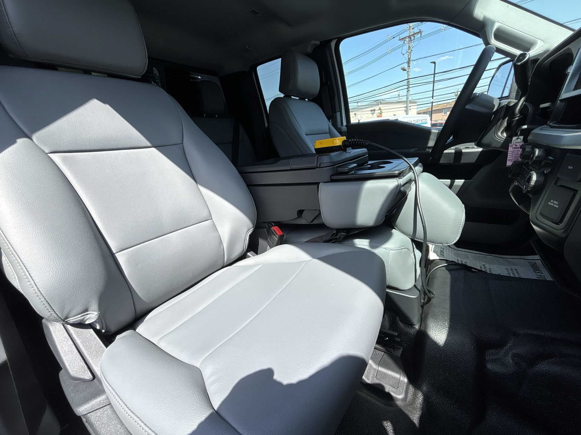 New 2026 Ford F550 4x4 Supercab Super Duty image 24