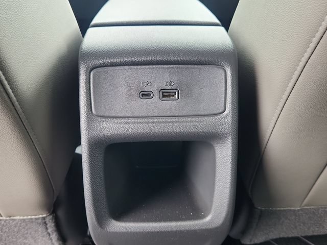 New 2026 Chevrolet Trax ACTIV w/ Driver Confidence Package FWD image 17