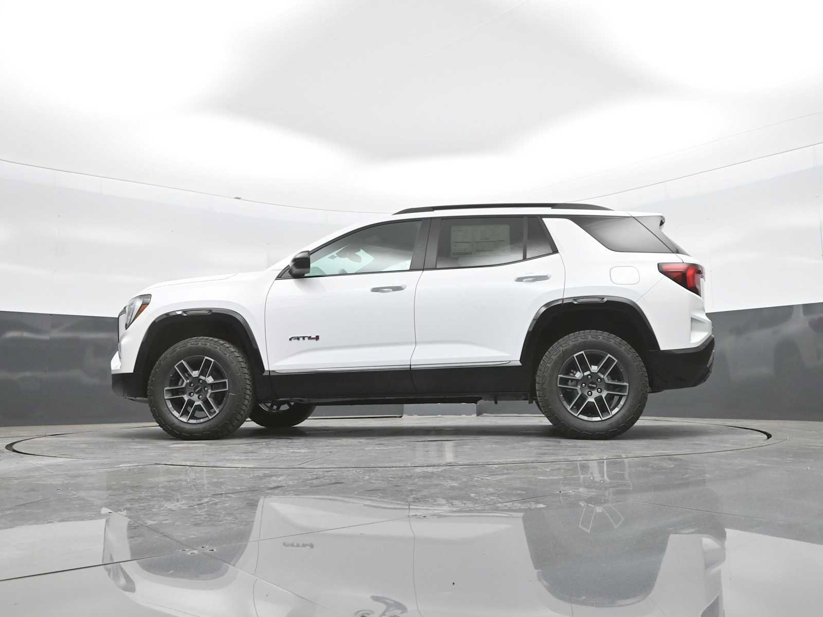 New 2026 GMC Terrain AT4 AWD/4WD image 37