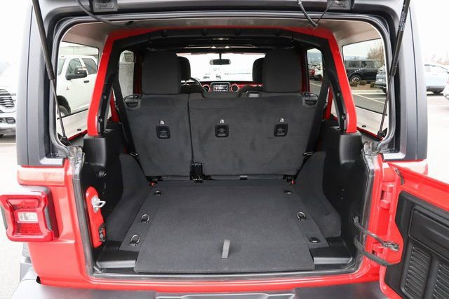 Used 2021 Jeep Wrangler Unlimited Rubicon w/ LED Lighting Group image 9