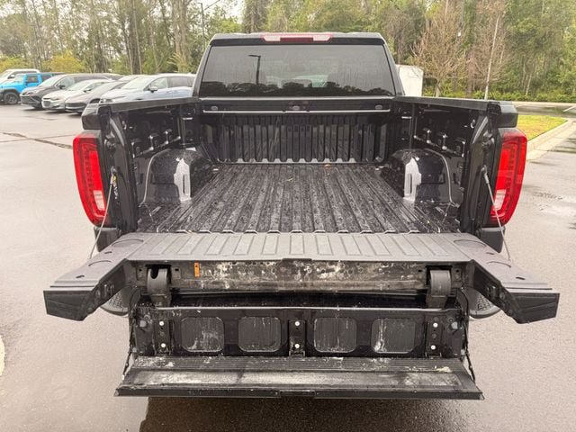 Used 2026 GMC Sierra 1500 SLT AWD/4WD image 23