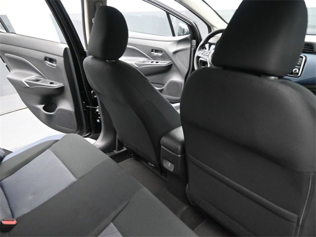 Used 2025 Nissan Versa SV w/ Trunk Package image 24