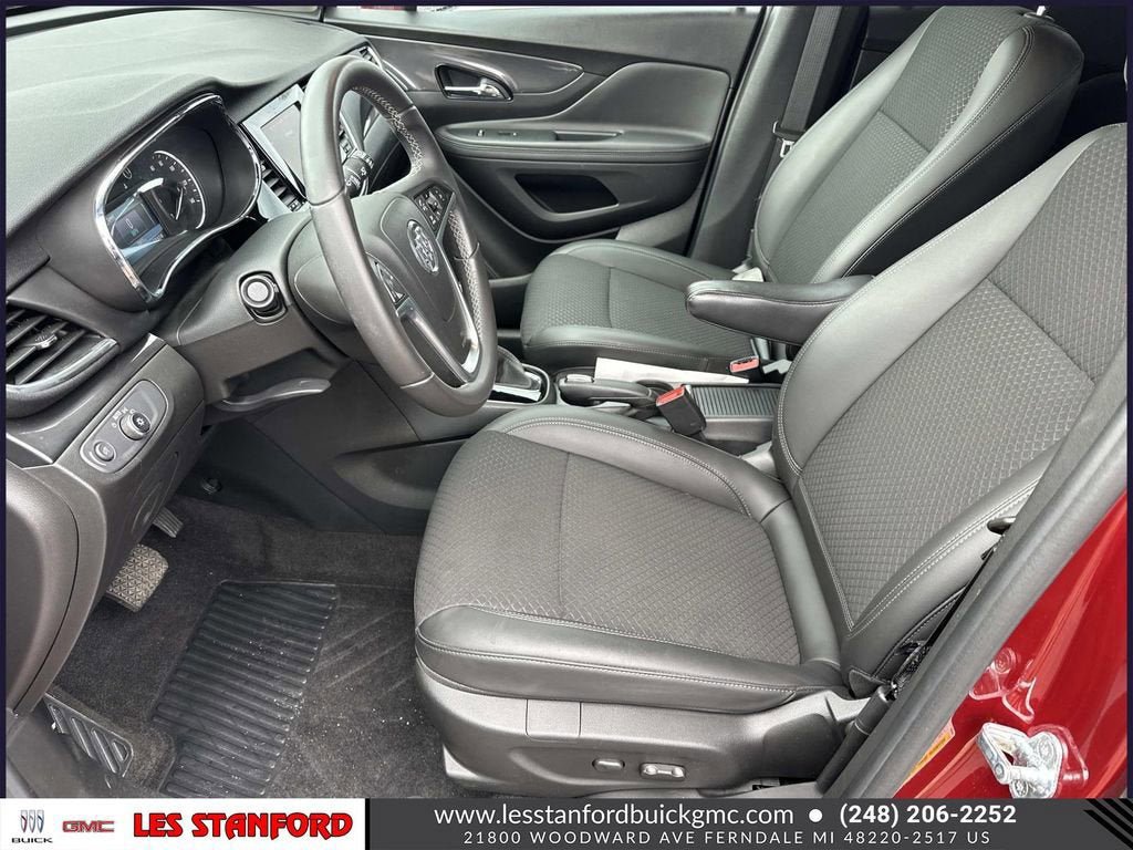 Used 2022 Buick Encore Preferred w/ Safety Package AWD/4WD image 20