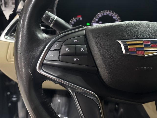 Used 2019 Cadillac XT5 AWD image 18