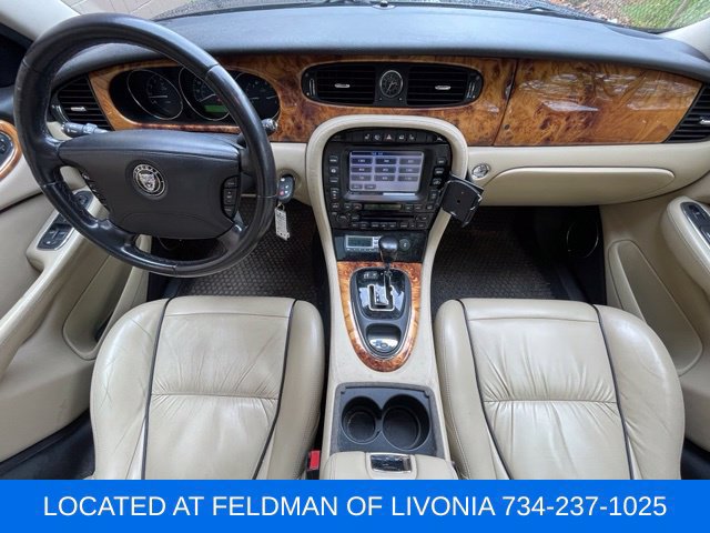 Used 2007 Jaguar XJ8 RWD image 22