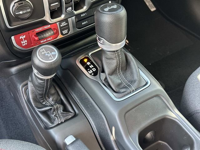 New 2025 Jeep Wrangler Unlimited Rubicon w/ Safety Group image 14