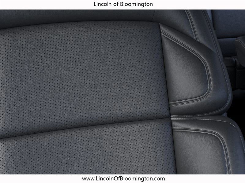 New 2025 Lincoln Navigator L Reserve w/ Jet Appearance Package image 18