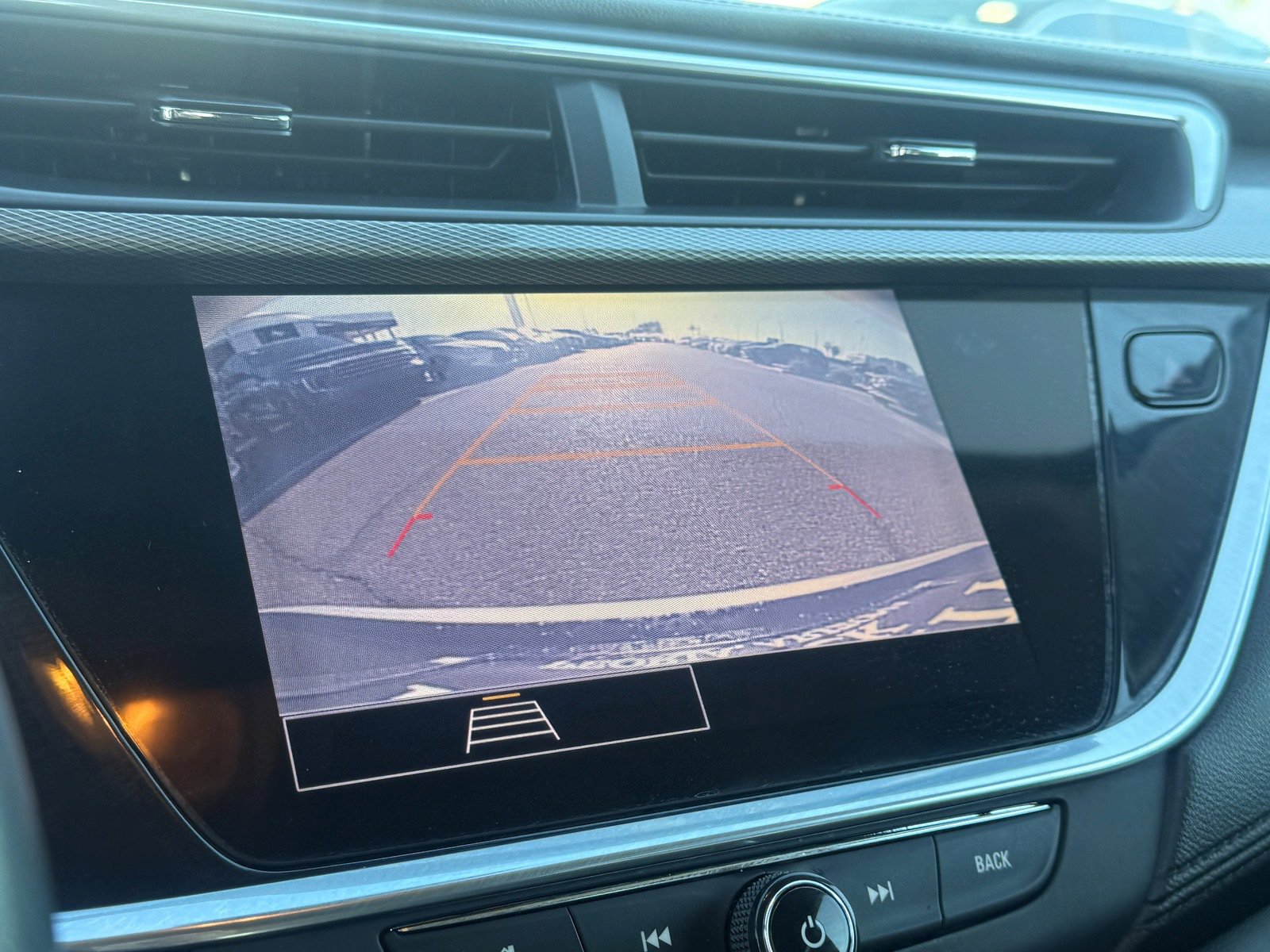 Used 2020 Buick Encore GX Preferred w/ Cold Weather Comfort Package image 21