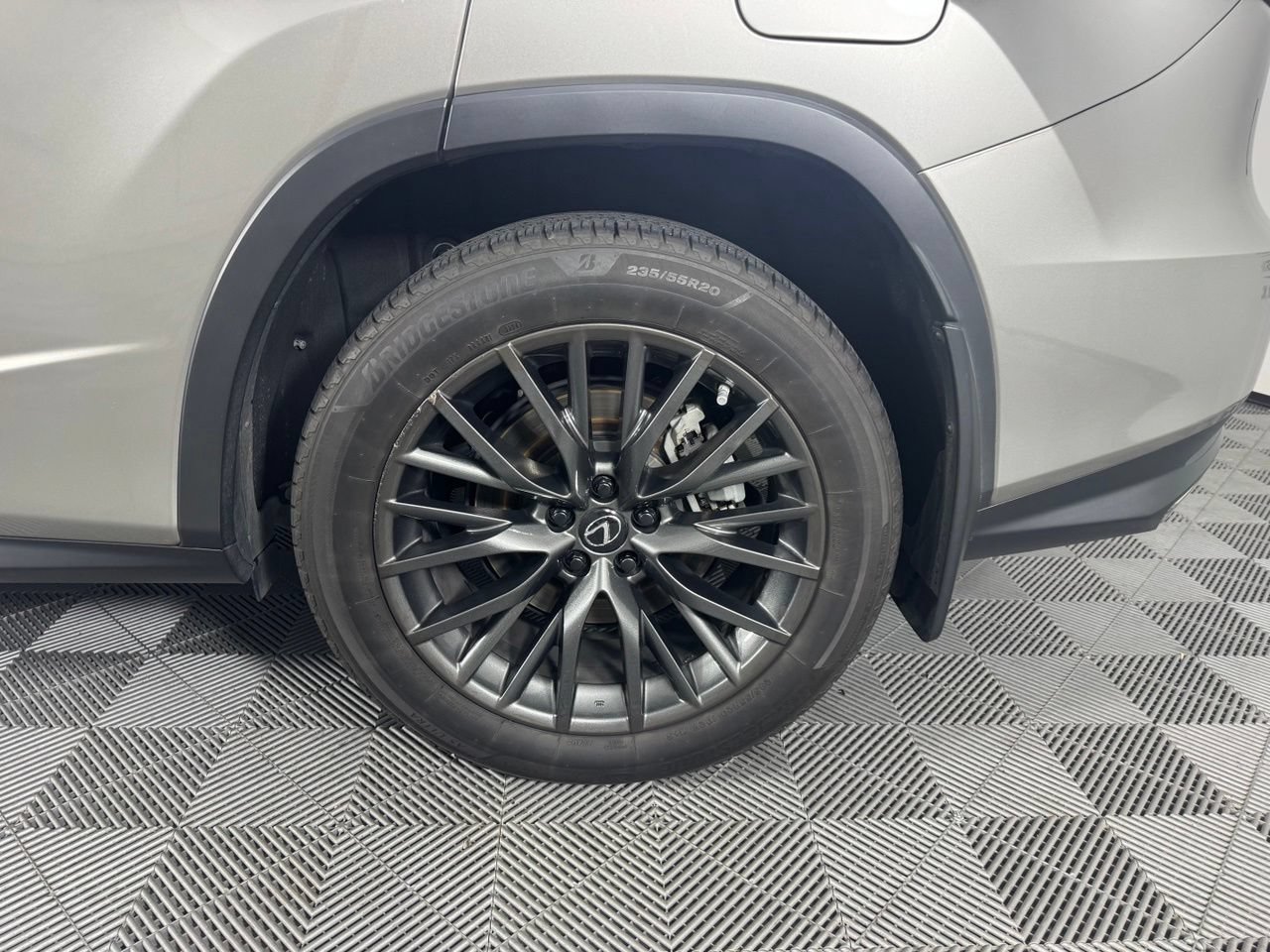 Used 2020 Lexus RX 350 F Sport w/ Accessory Package AWD/4WD image 35