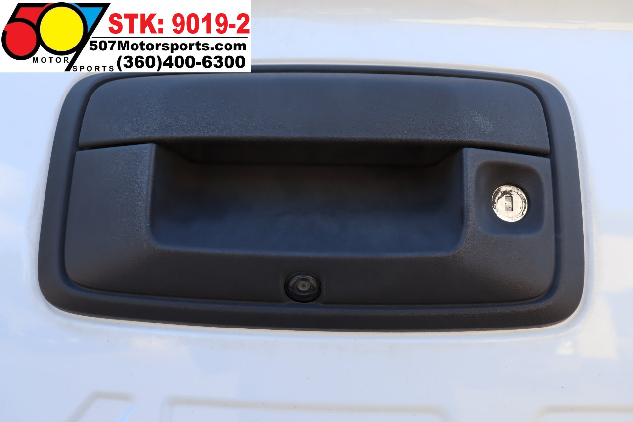 Used 2022 Chevrolet Colorado LT w/ Fleet Safety Package image 12