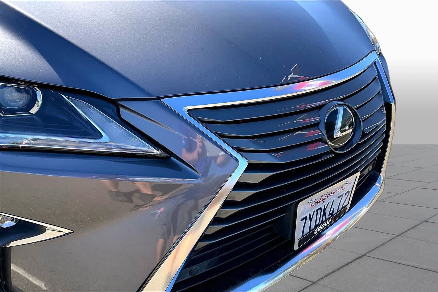 Used 2017 Lexus RX 350 FWD w/ Accessory Package image 29