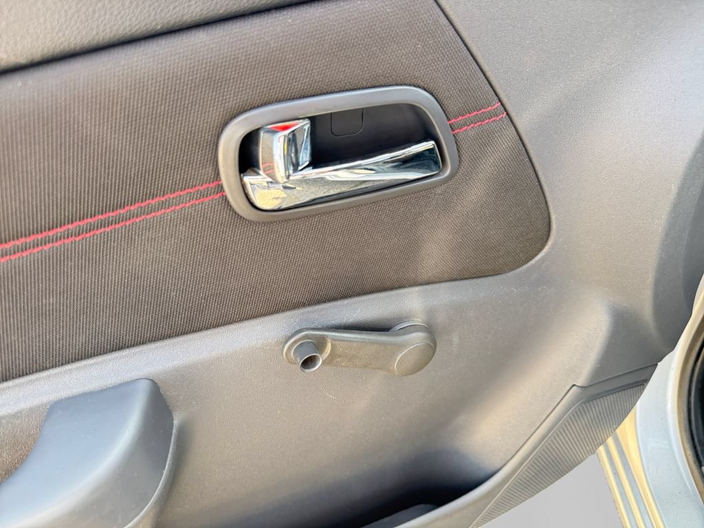 Used 2008 Kia Rio5 FWD image 12
