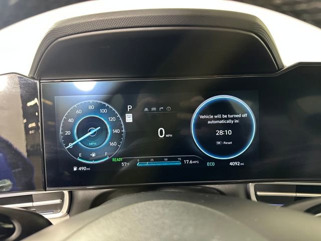 Certified 2025 Hyundai Elantra Limited image 45