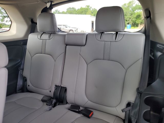 Used 2024 Honda Pilot EX-L image 9