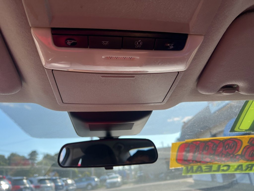 Used 2021 Nissan Sentra SV w/ Trunk Package image 19