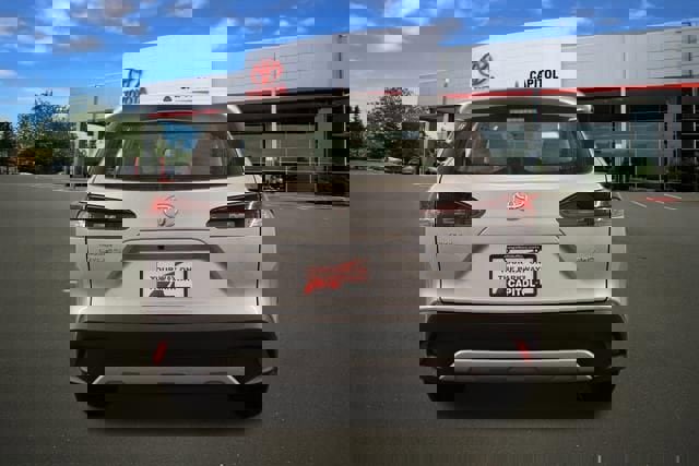 New 2026 Toyota Corolla Cross L image 3